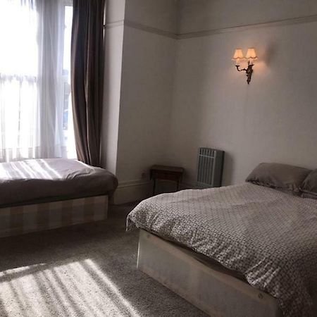 Hamilton House Bed & Breakfast Southsea Eksteriør bilde